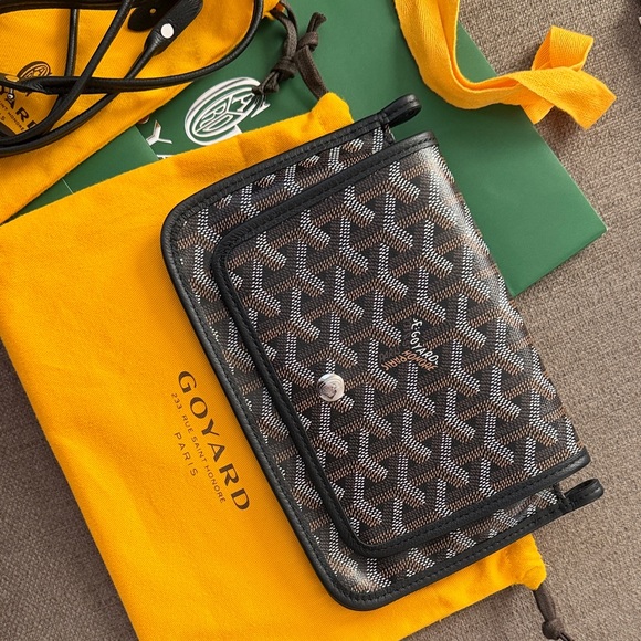 Goyard Handbags - Goyard Black Plumet